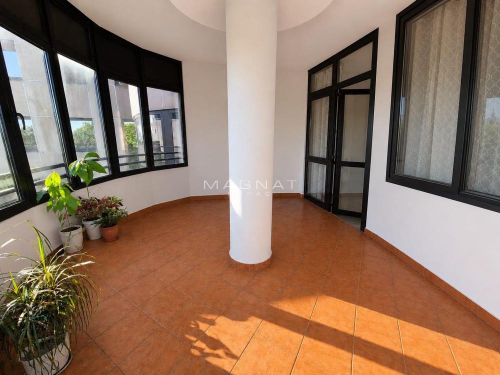 Slika 11 - Dalmatinska,  Stan za izdavanje, 510m2, 3.900€