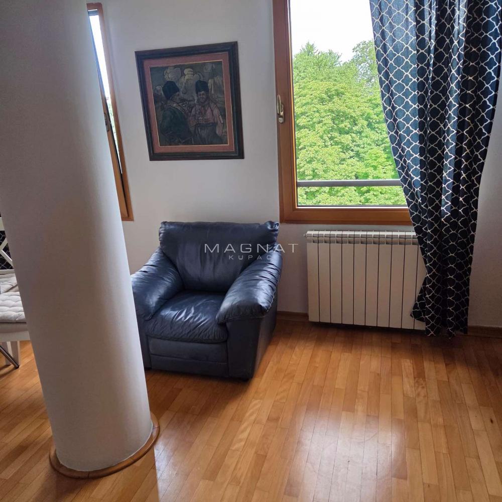 Slika 2 - Dalmatinska,  Stan za izdavanje, 510m2, 3.900€
