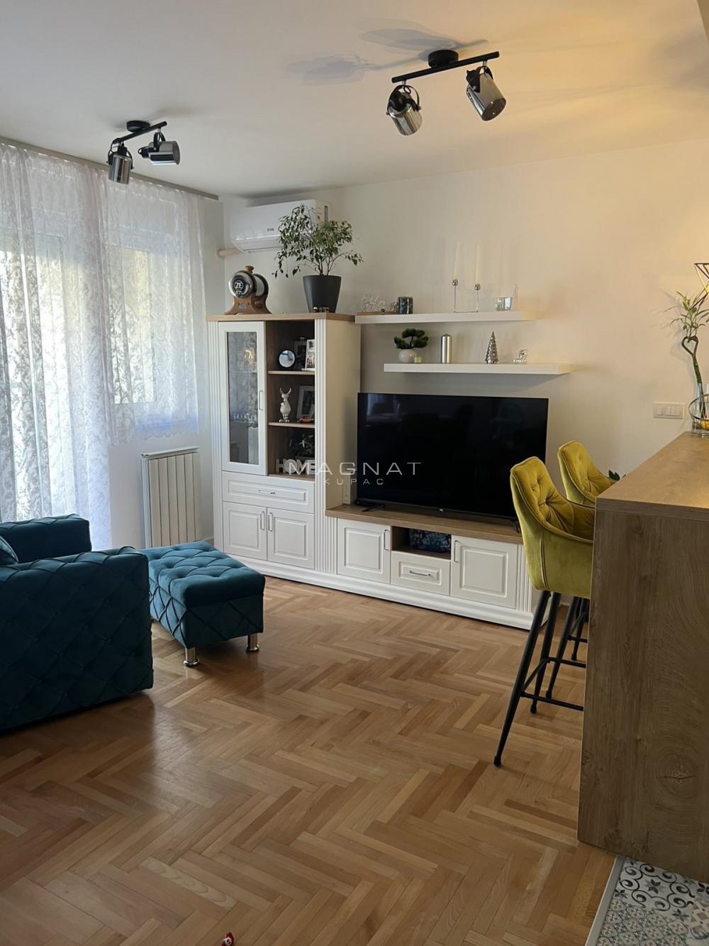 Slika 3 - Generala Štefanika, Trosoban stan za izdavanje, 90m2, 1.000€