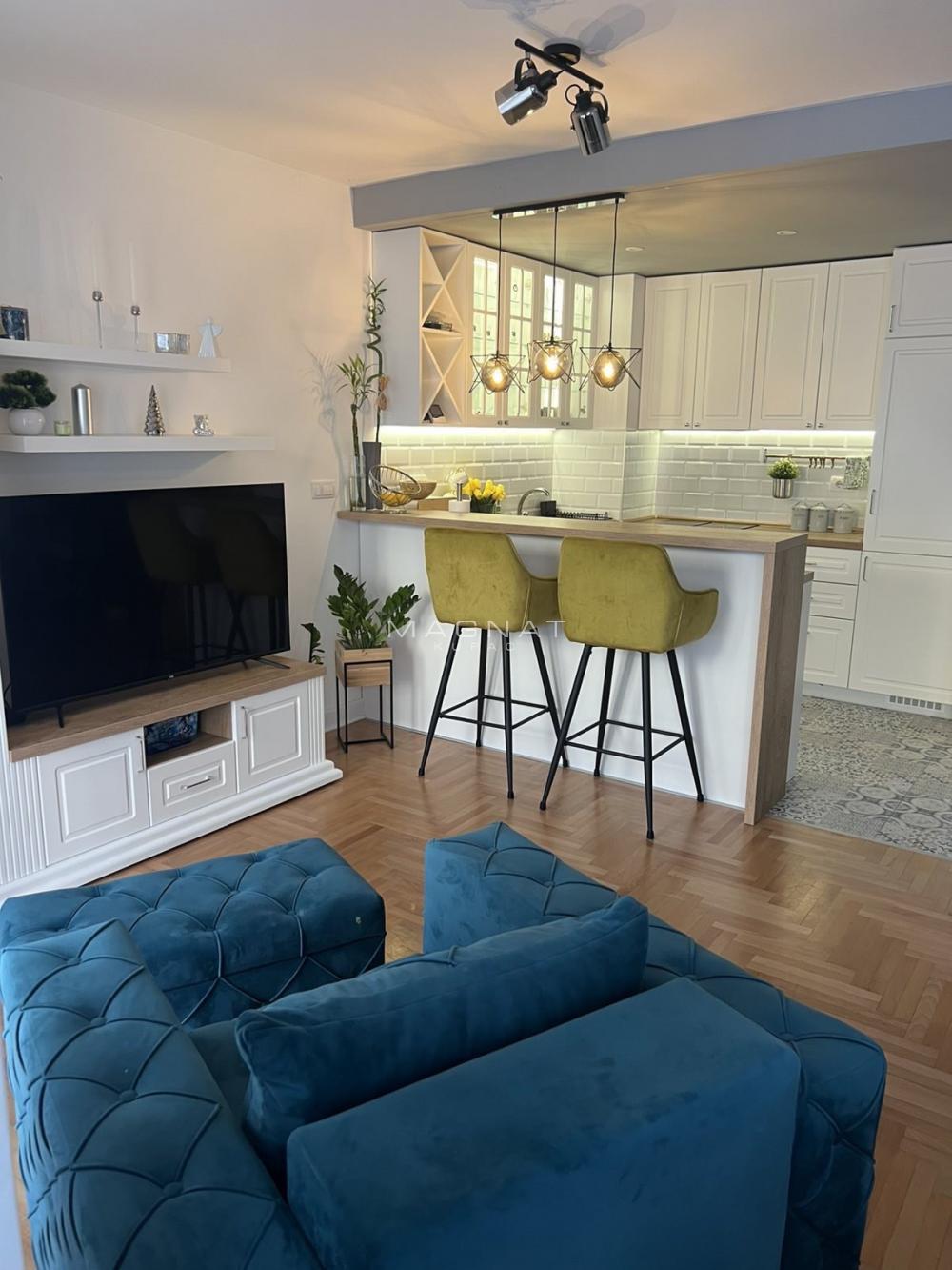 Glavna slika -Generala Štefanika, Trosoban stan za izdavanje, 90m2, 1.000€