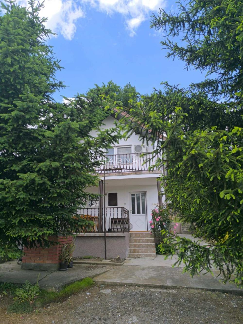 Glavna slika - Kuća na prodaju, 128m2, 149.000€