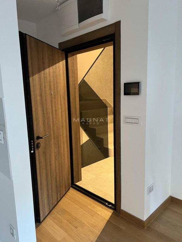 Slika 8 - Surdulička, Trosoban stan na prodaju, 71m2, 265.000€