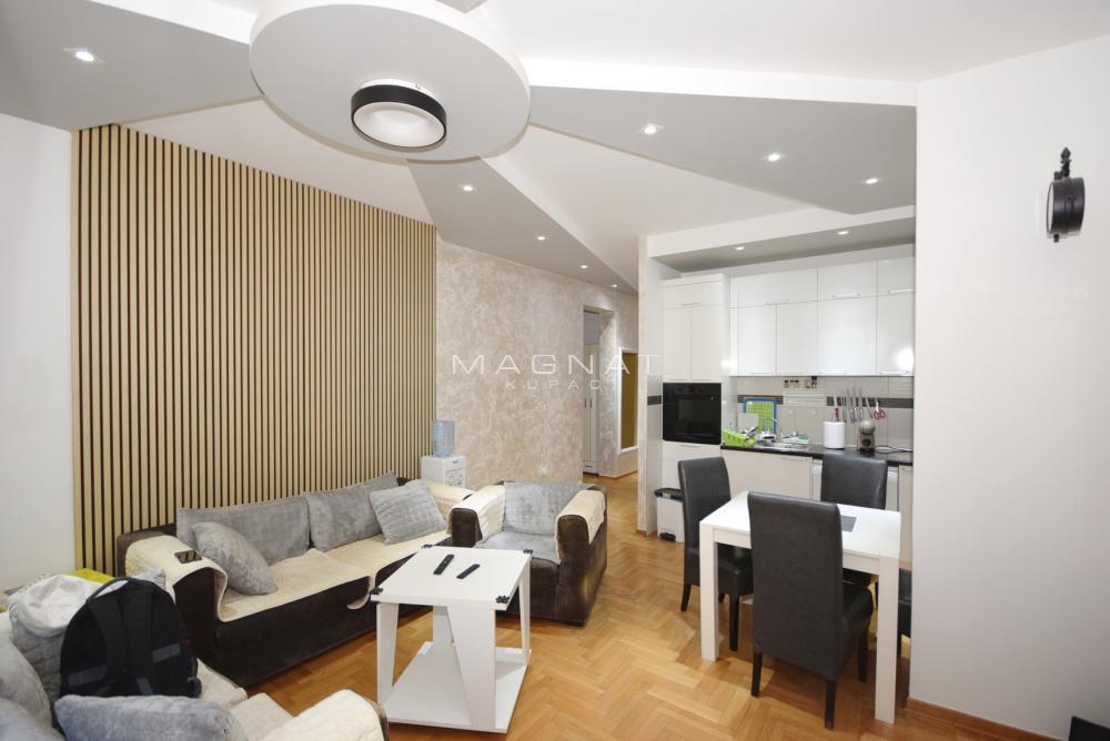 Slika 6 - Stojana Stoleta Aranđelovića, Četvorosoban stan na prodaju, 88m2, 228.800€