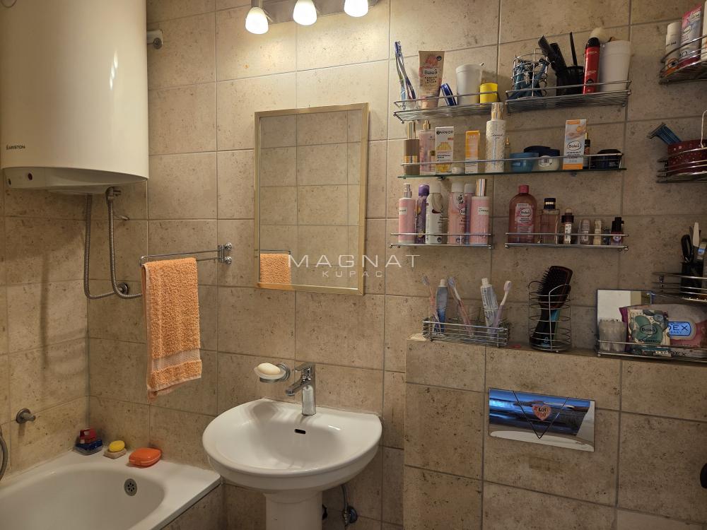 Slika 11 - Metohijska, Četvorosoban stan na prodaju, 109m2, 380.000€