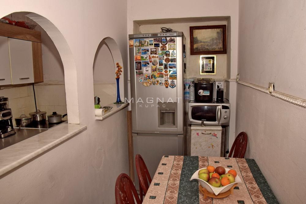 Slika 3 - Svetozara Radića, Četvorosoban stan na prodaju, 103m2, 310.000€