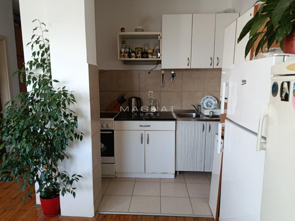 Slika 1 - Stanka Paunovića Veljka, Trosoban stan na prodaju, 55m2, 140.000€