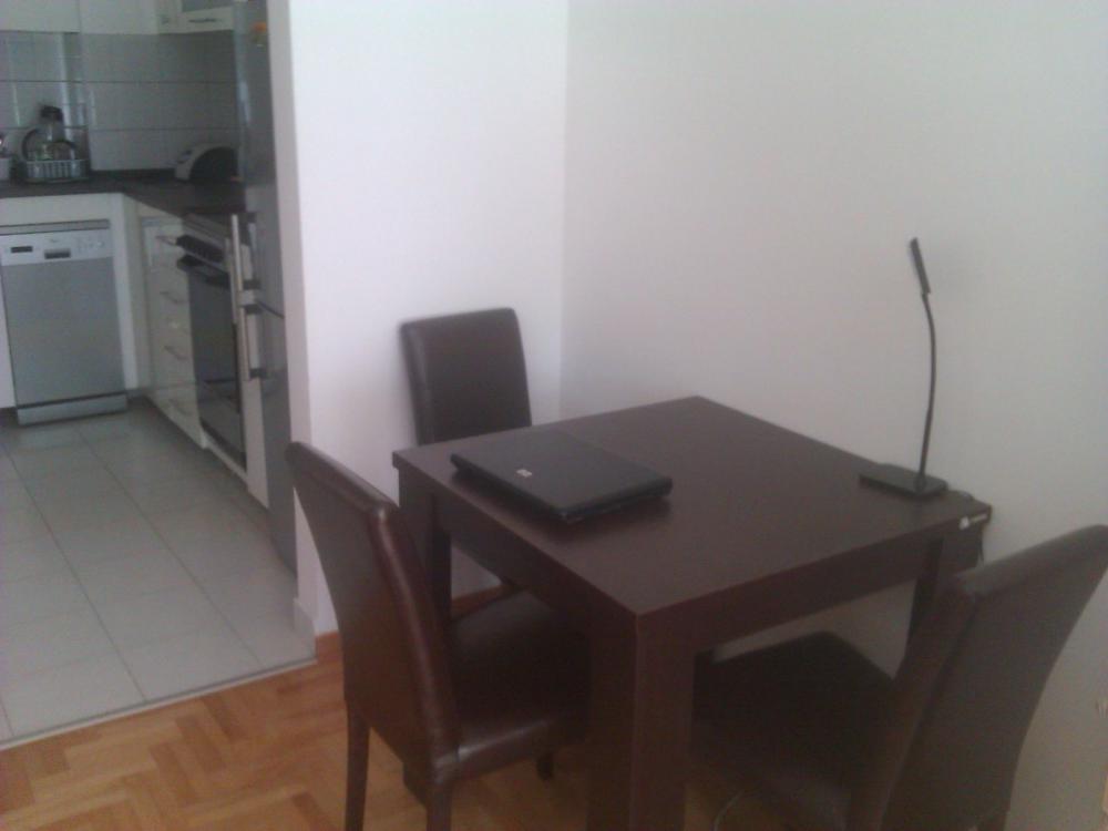 Slika 1 - Generala Štefanika, Jednosoban stan za izdavanje, 38m2, 380€