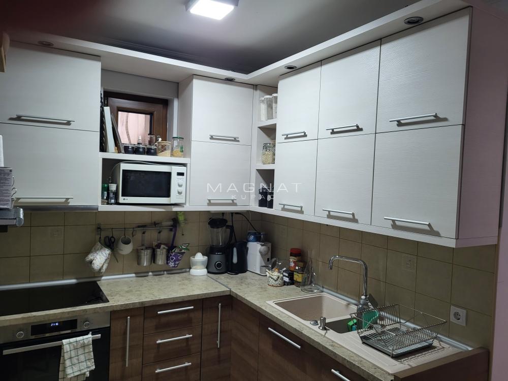 Slika 3 - Toplička, Trosoban stan na prodaju, 75m2, 285.000€