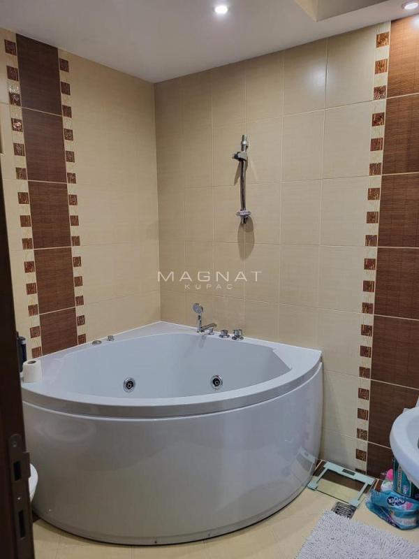 Slika 8 - Toplička, Trosoban stan na prodaju, 75m2, 285.000€