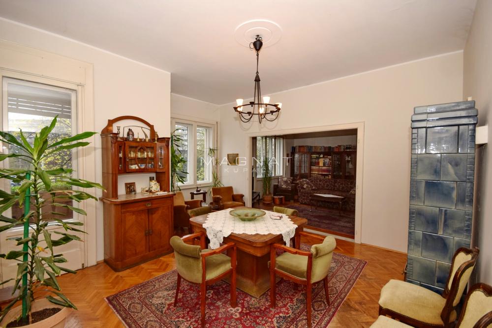 Slika 1 - Karađorđev Trg, Četvorosoban stan na prodaju, 130m2, 450.000€