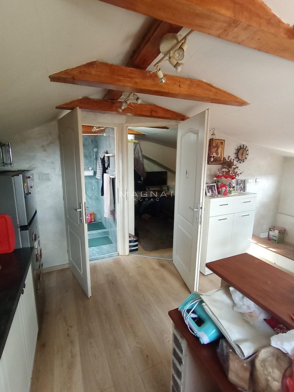 Slika 5 - Kadinjača, Petosoban stan na prodaju, 100m2, 325.000€