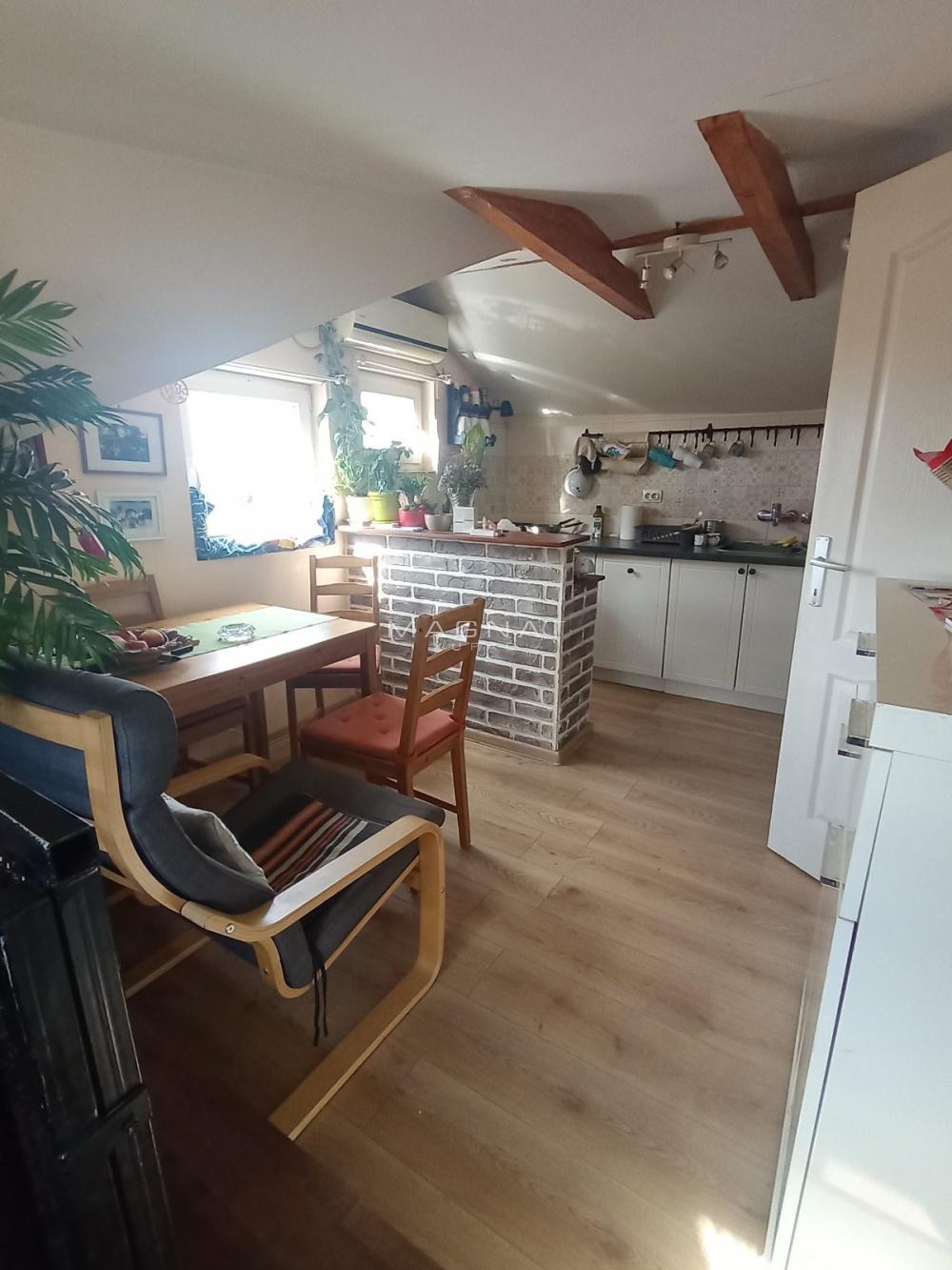 Slika 10 - Kadinjača, Petosoban stan na prodaju, 100m2, 325.000€
