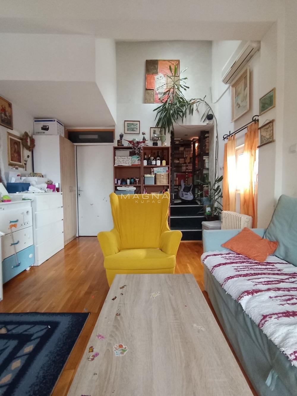 Glavna slika -Kadinjača, Petosoban stan na prodaju, 100m2, 325.000€