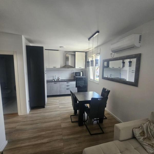 Slika 2 - Dvosoban stan za izdavanje, 41m2, 350€