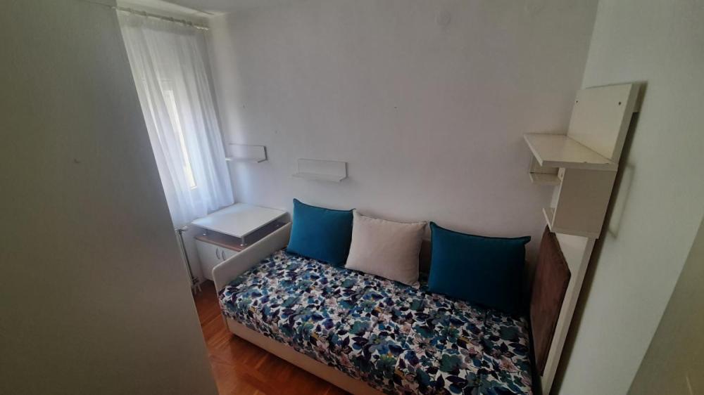 Slika 6 - Jednoiposoban stan za izdavanje, 37m2, 350€