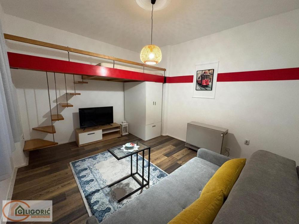 Slika 1 - Jednoiposoban stan za izdavanje, 36m2, 540€