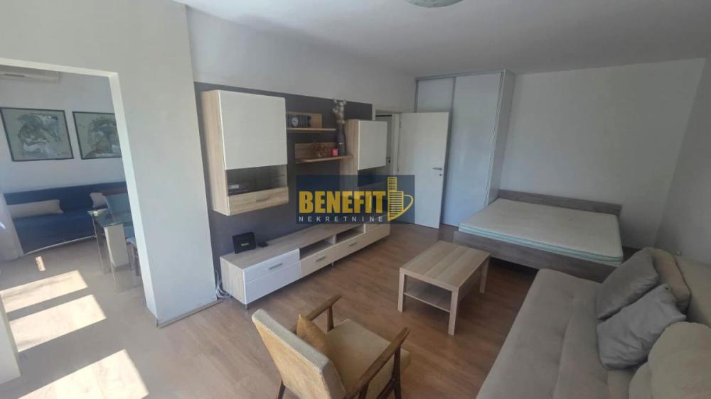 Slika 1 - Jednoiposoban stan na prodaju, 41m2, 176.000€