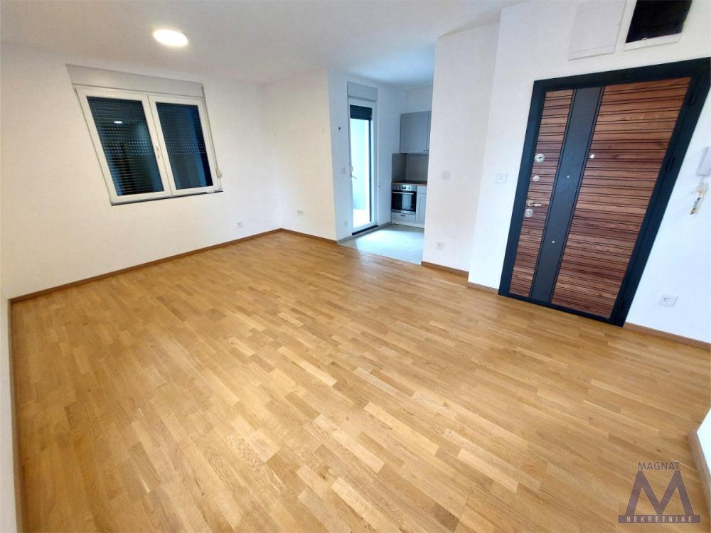 Glavna slika oglasa 408280