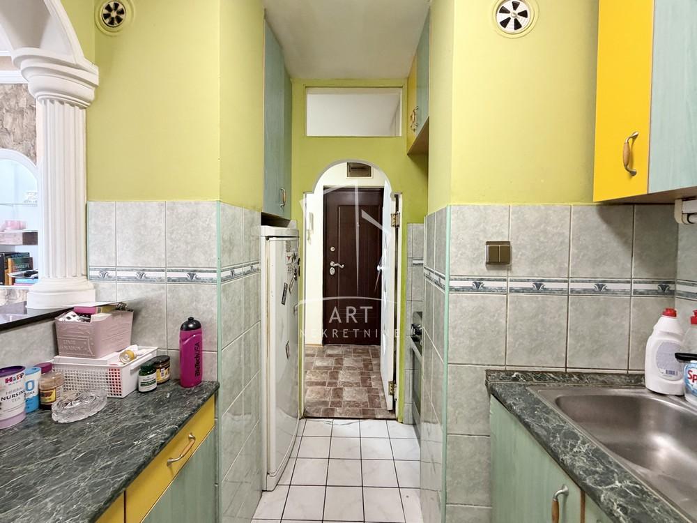 Slika 5 - Tome Maksimovića, Dvoiposoban stan na prodaju, 66m2, 210.000€