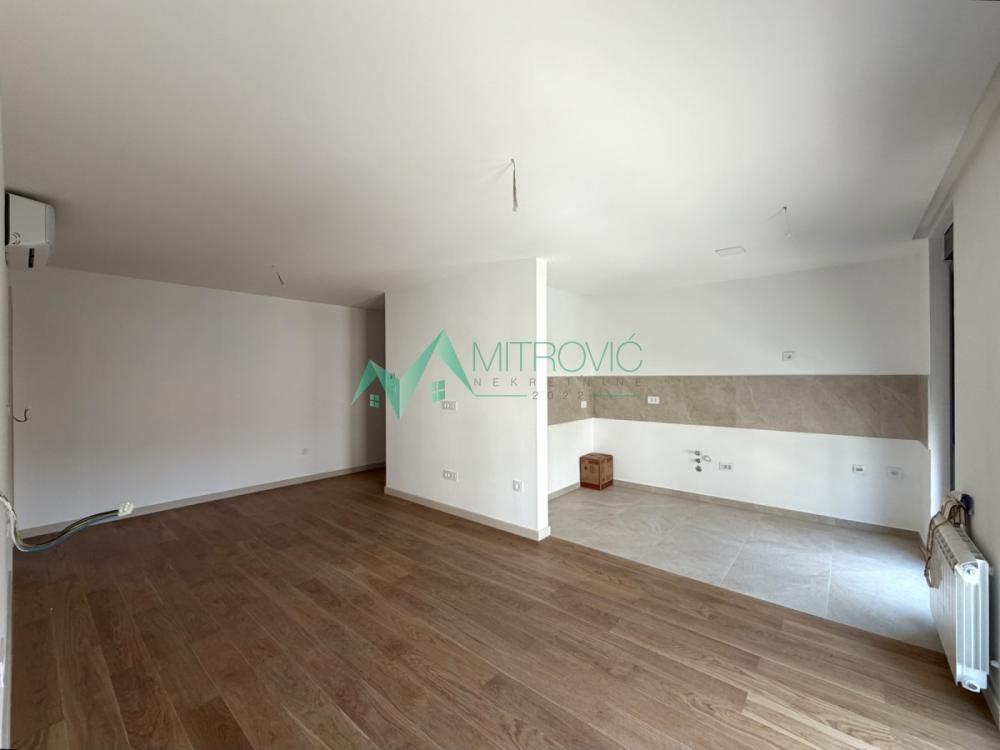 Slika 2 - Četvorosoban stan na prodaju, 80m2, 290.000€