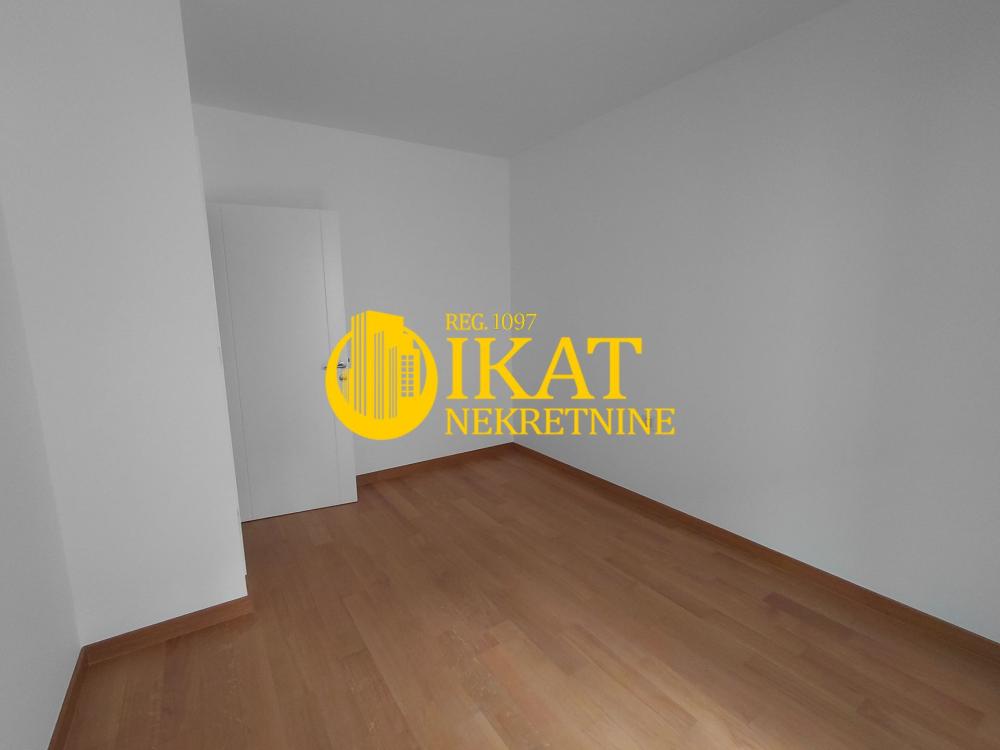 Slika 3 - Zvečanska, Trosoban stan na prodaju, 71m2, 265.000€