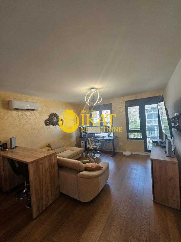 Slika 2 - Budimska, Jednoiposoban stan na prodaju, 40m2, 249.990€