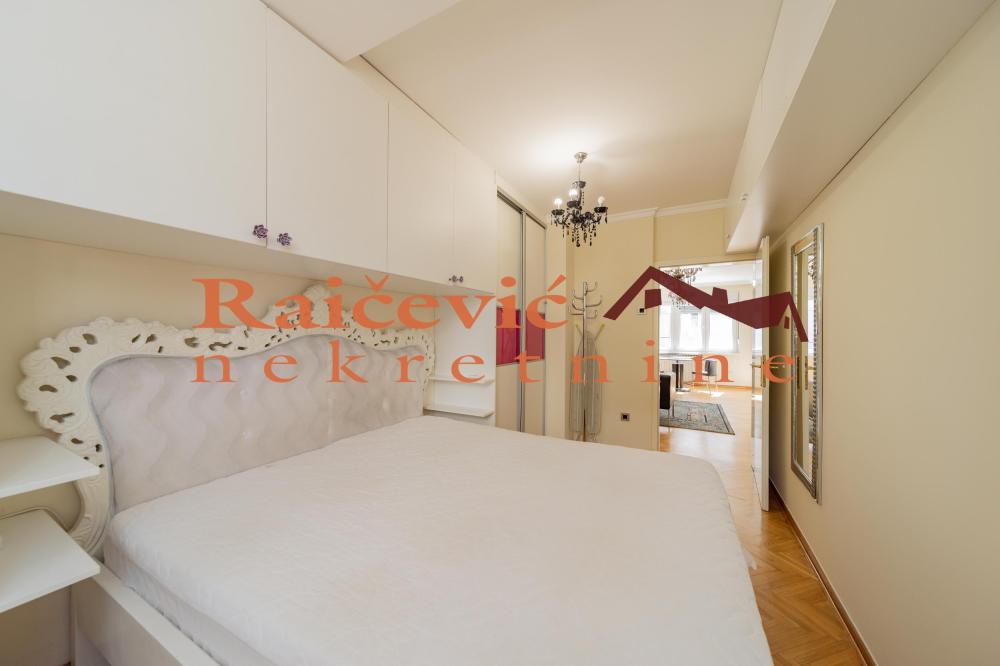 Slika 6 - Admirala Vukovica, Dvosoban stan za izdavanje, 60m2, 600€