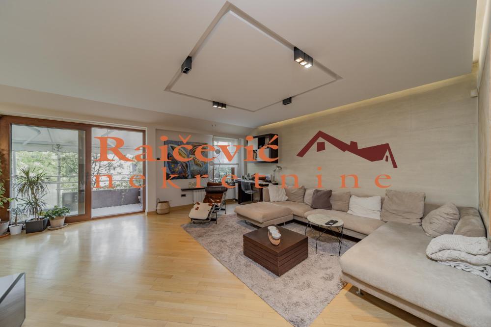 Slika 1 - Koste Racina, Četvorosoban stan na prodaju, 103m2, 470.000€