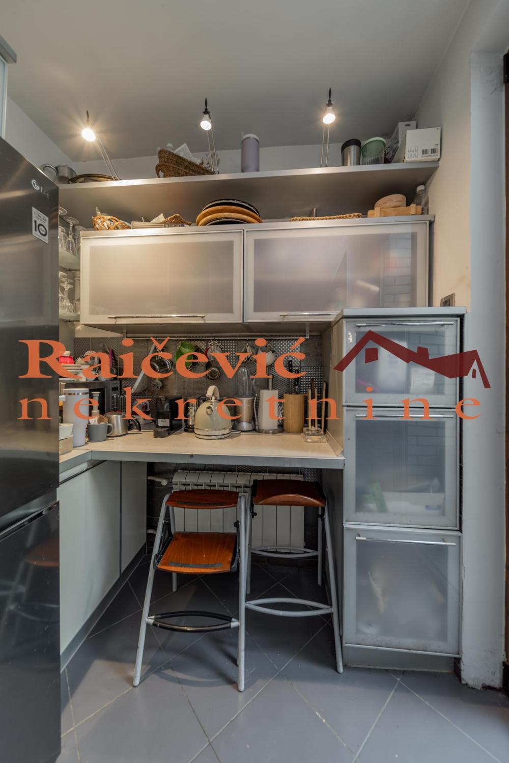 Slika 7 - Koste Racina, Četvorosoban stan na prodaju, 103m2, 470.000€