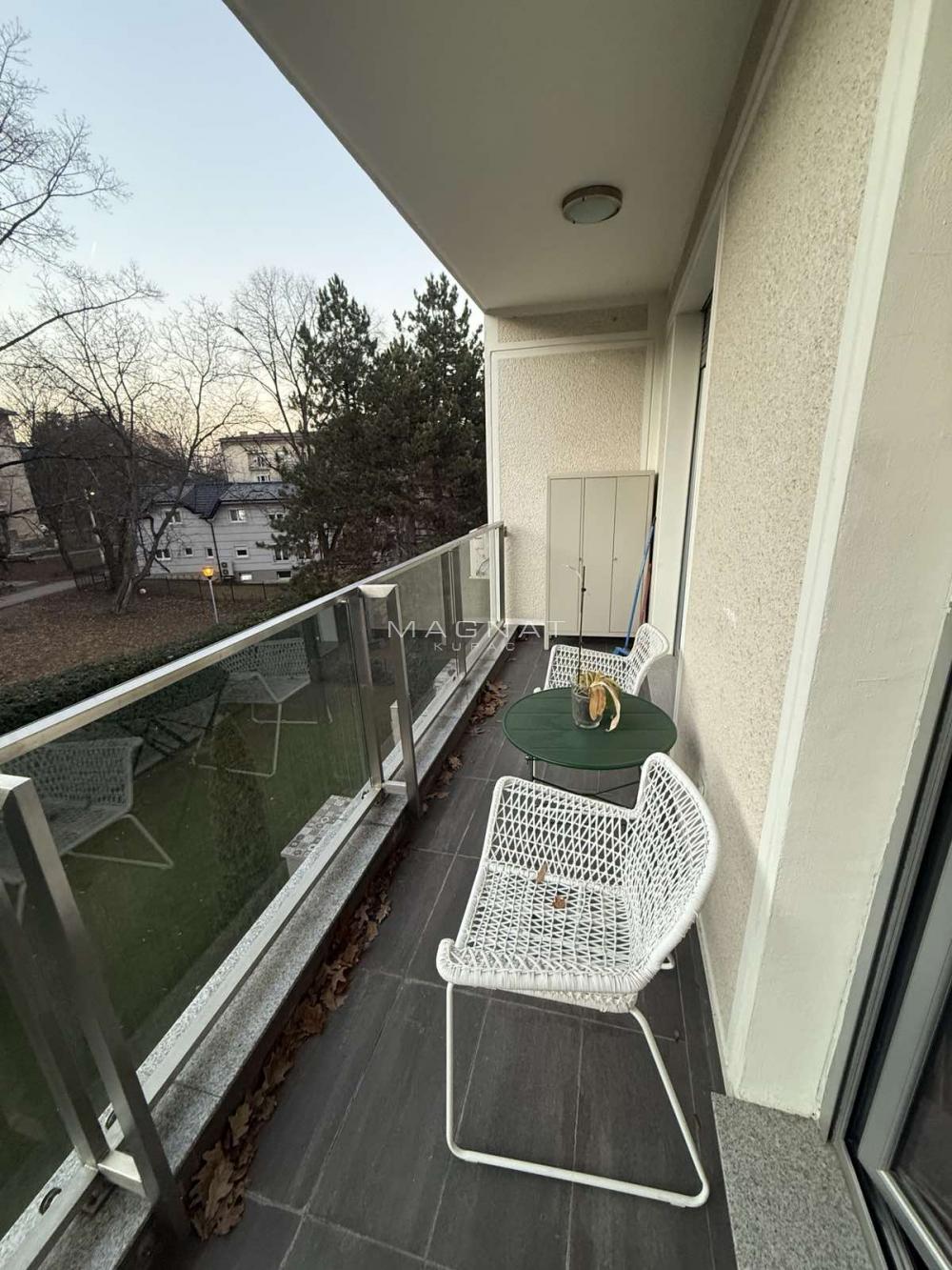 Slika 5 - Veljka Lukića-Kurjaka, Trosoban stan za izdavanje, 85m2, 1.500€
