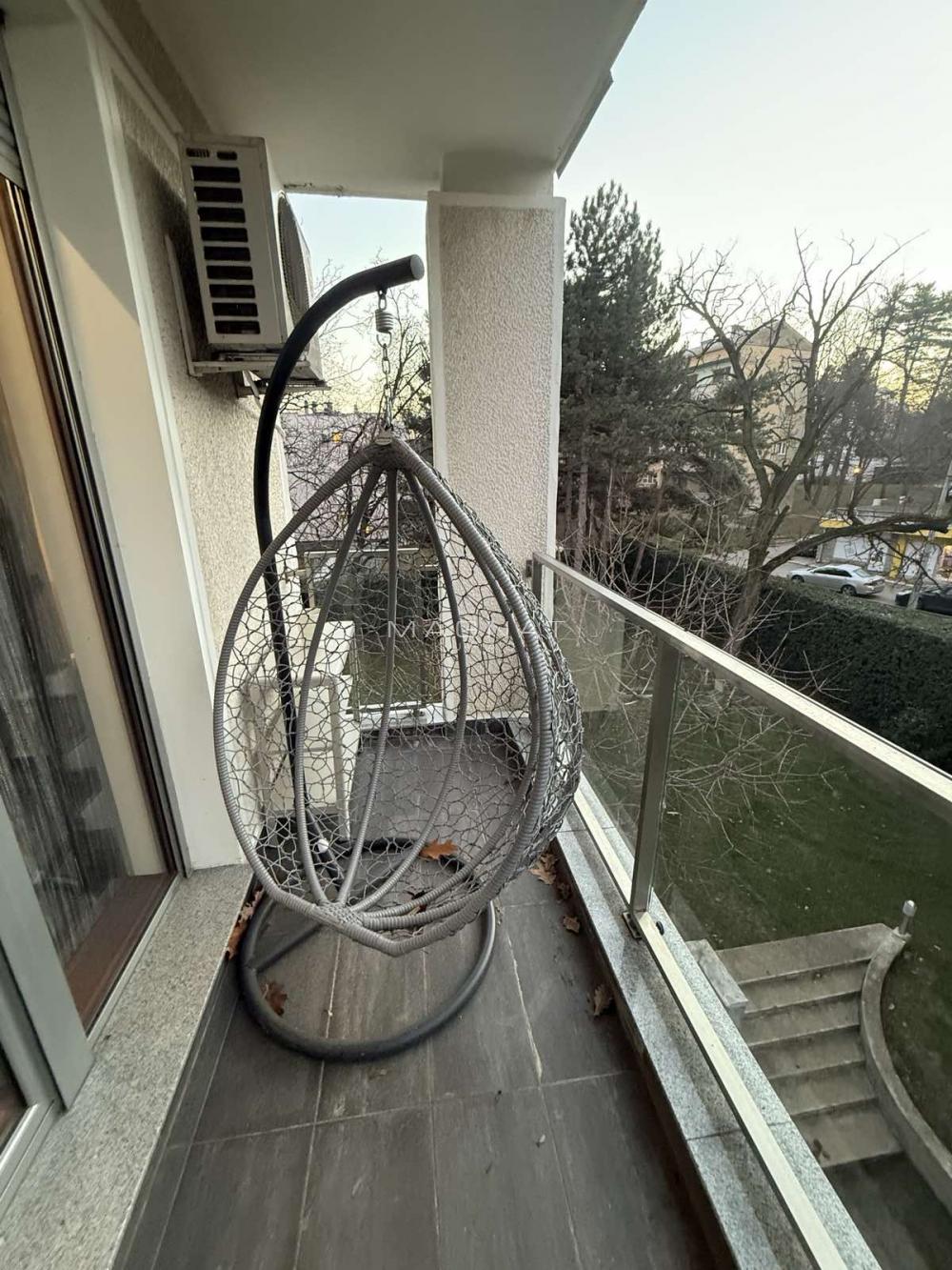 Slika 7 - Veljka Lukića-Kurjaka, Trosoban stan za izdavanje, 85m2, 1.500€