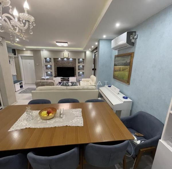 Slika 1 - Simićeva, Troiposoban stan za izdavanje, 85m2, 1.600€