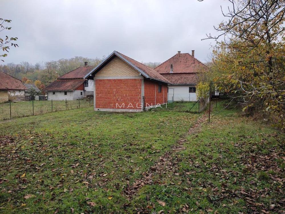 Slika 2 -  Kuća na prodaju, 400m2, 150.000€