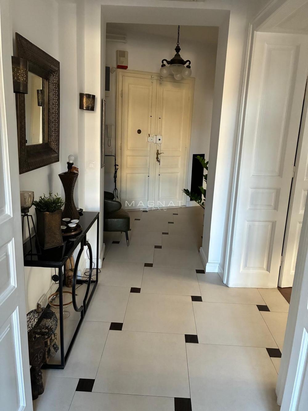 Slika 1 - Palmotićeva, Trosoban stan na prodaju, 101m2, 675.000€