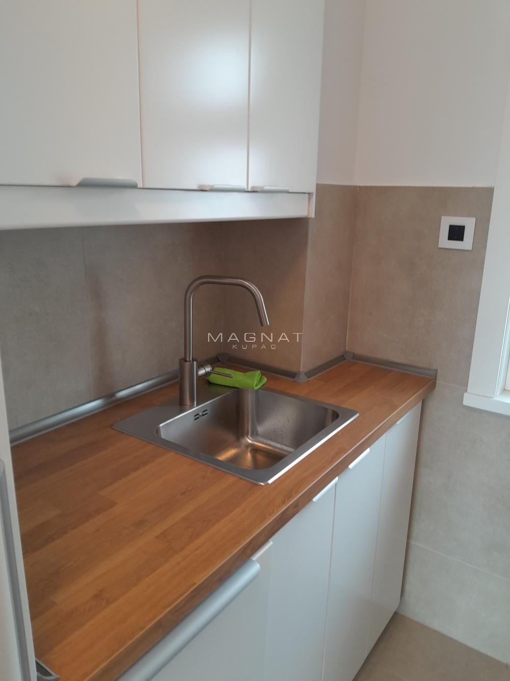 Slika 9 - Trosoban stan na prodaju, 71m2, 338.900€