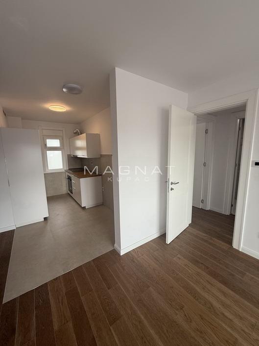 Slika 3 - Trosoban stan na prodaju, 71m2, 338.900€