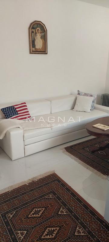 Slika 1 - Koste Bogdanovića,  Kuća na prodaju, 336m2, 280.000€