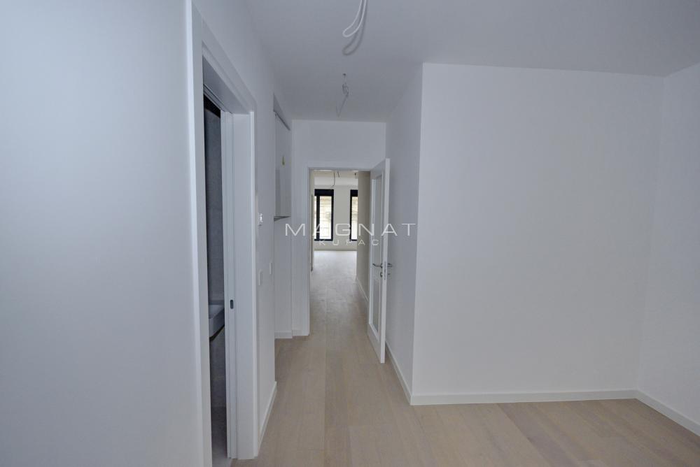 Slika 2 - Gospodar Jovanova, Četvorosoban stan na prodaju, 153m2, 1.141.000€