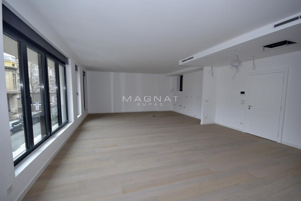 Slika 6 - Gospodar Jovanova, Četvorosoban stan na prodaju, 153m2, 1.141.000€