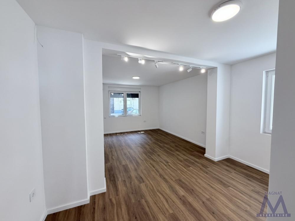 Slika 2 -  Kuća za izdavanje, 1.000€
