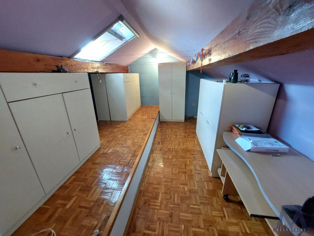Slika 8 - Trosoban stan za izdavanje, 400€