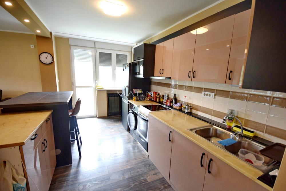 Slika 6 - Karađorđev Trg, Dvosoban stan na prodaju, 58m2, 224.000€