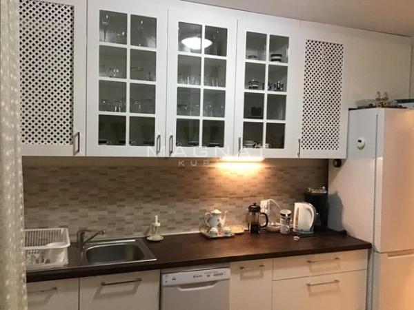 Slika 3 - Maršala Tita,  Kuća na prodaju, 200m2, 200.000€