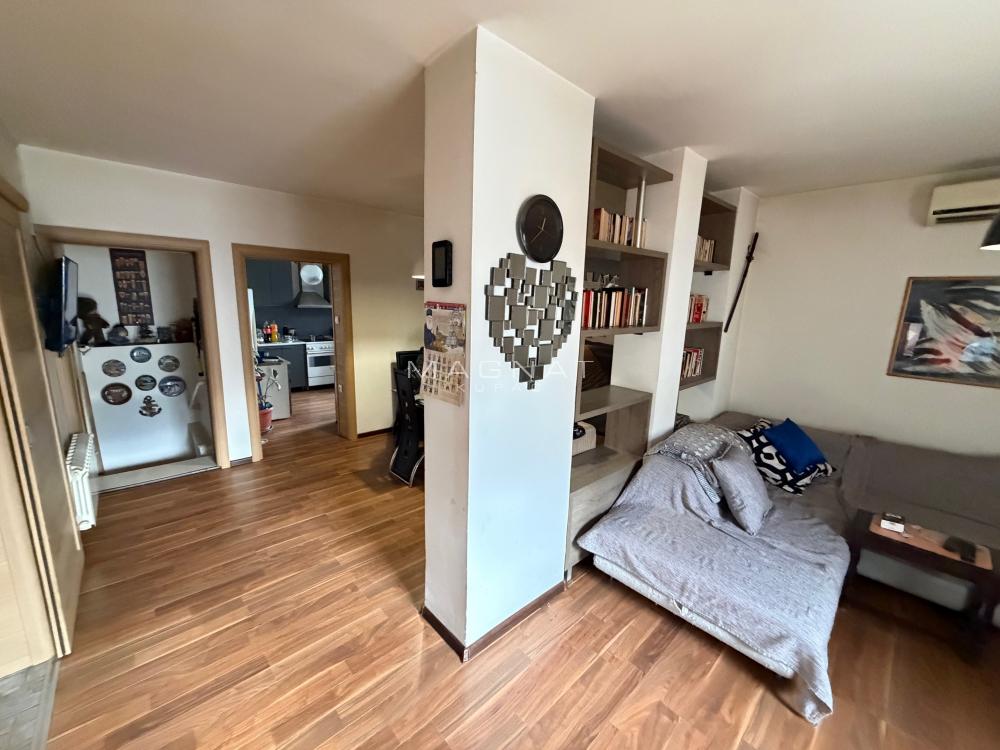 Slika 1 - Erčanska,  Kuća na prodaju, 250m2, 219.000€