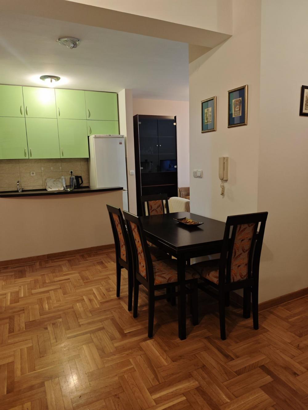 Slika 6 - Pećska, Trosoban stan za izdavanje, 58m2, 750€
