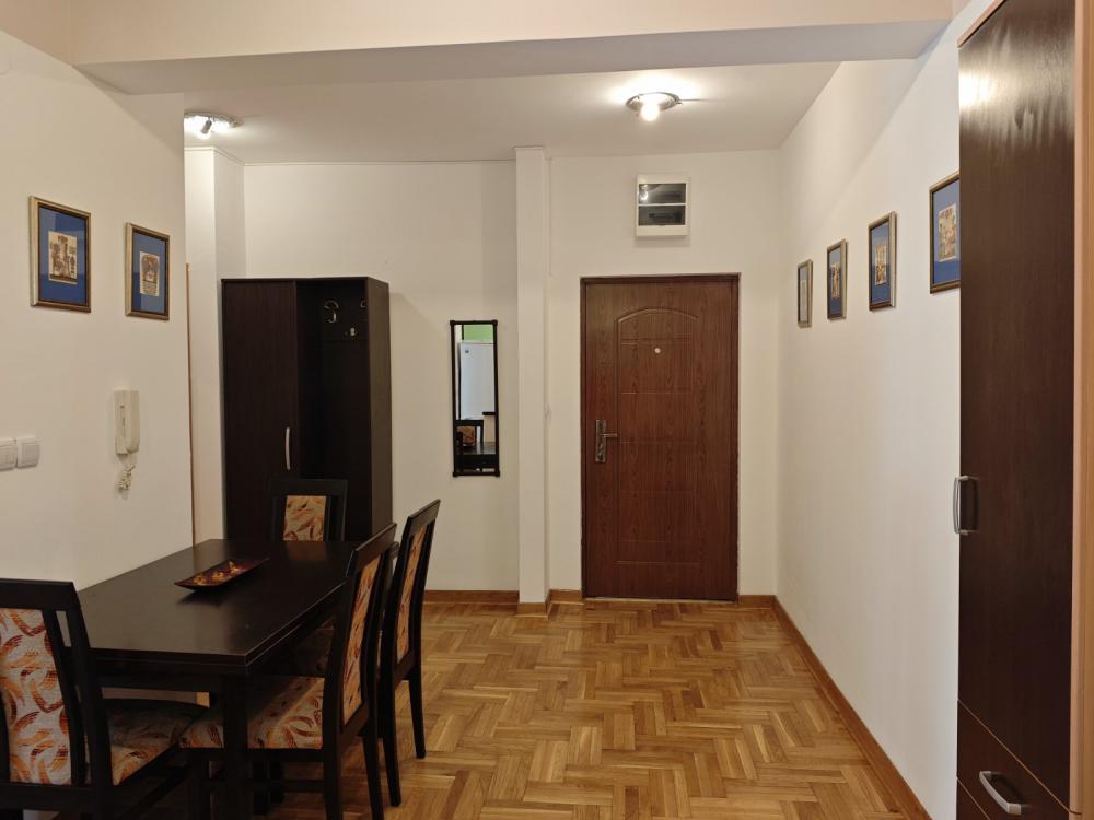 Slika 3 - Pećska, Trosoban stan za izdavanje, 58m2, 750€