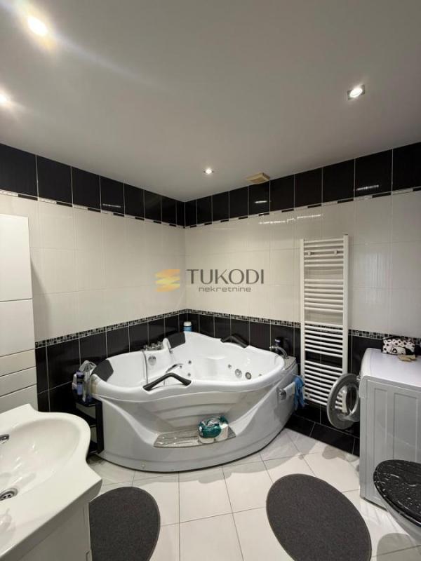 Slika 8 -  Kuća za izdavanje, 130m2, 900€
