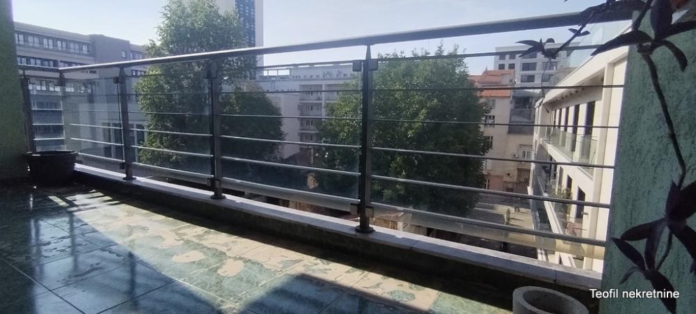 Slika 7 - Mutapova, Petosoban stan za izdavanje, 130m2, 1.550€