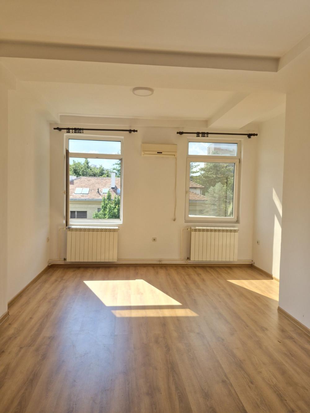 Glavna slika -Zdravka Čelara, Dvoiposoban stan za izdavanje, 60m2, 650€