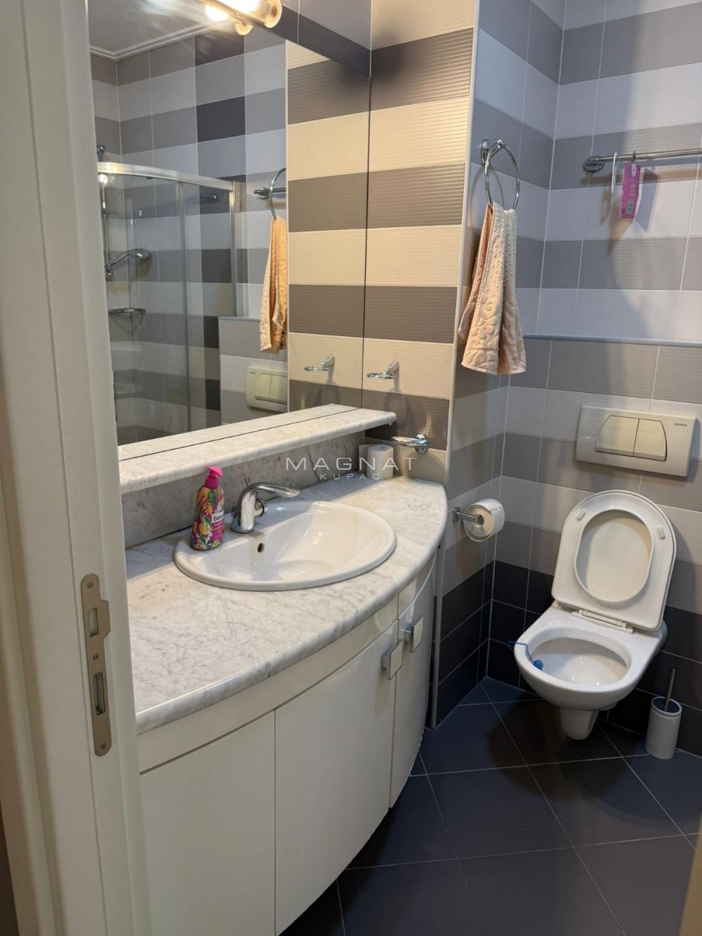 Slika 9 - Dojranska, Dvoiposoban stan na prodaju, 61m2, 275.900€